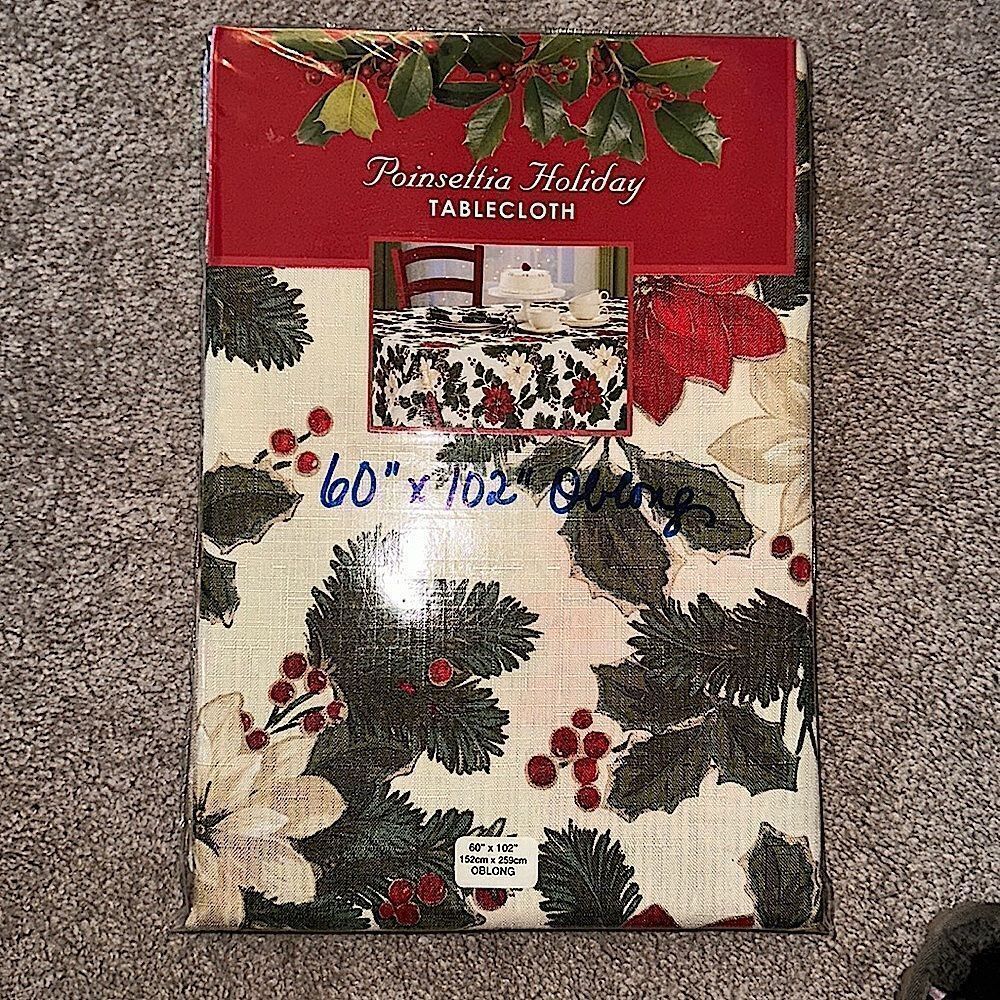 Poinsettia Holiday Tablecloth!